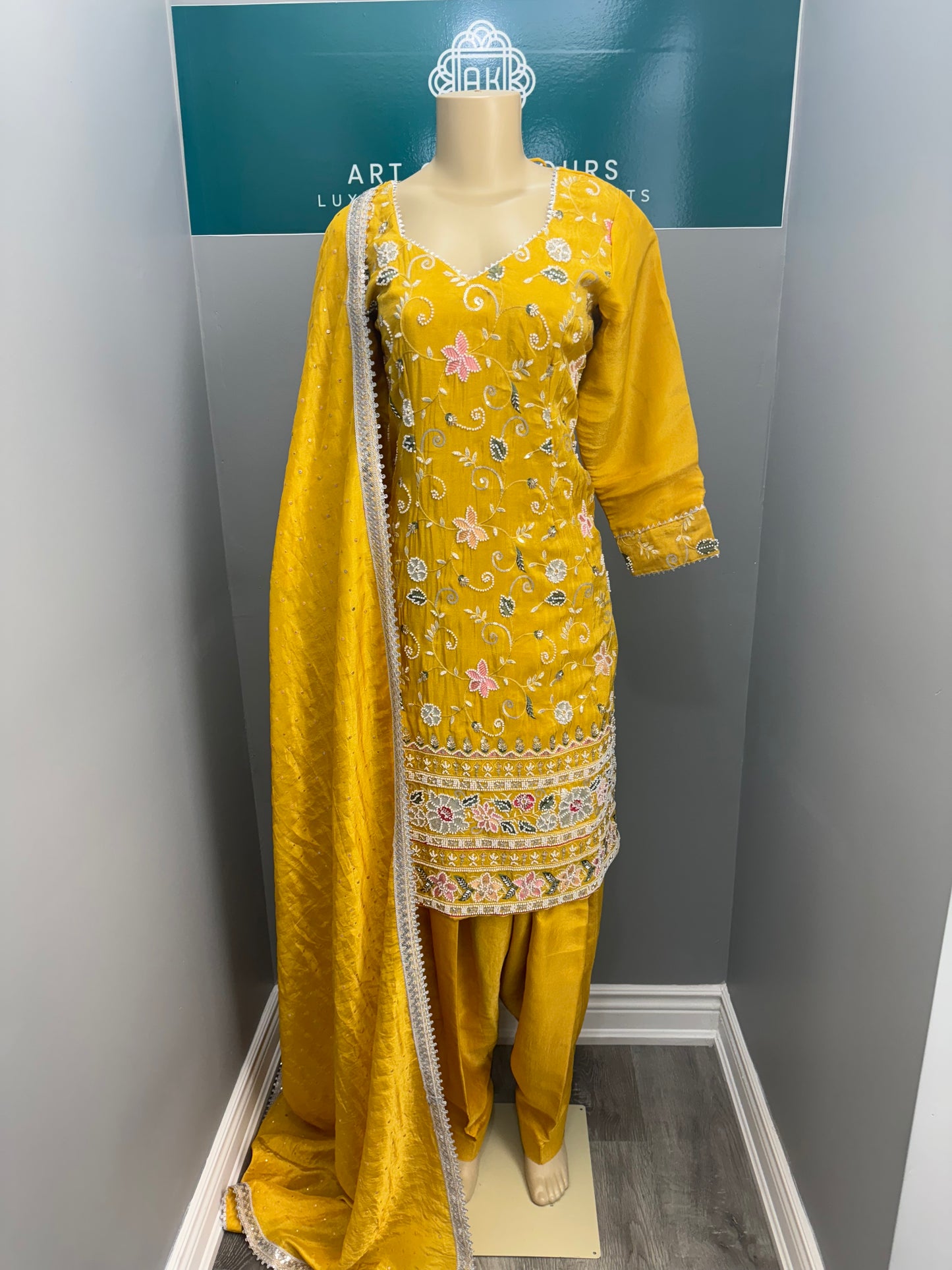 Raunaq Shimmer Salwar Suit