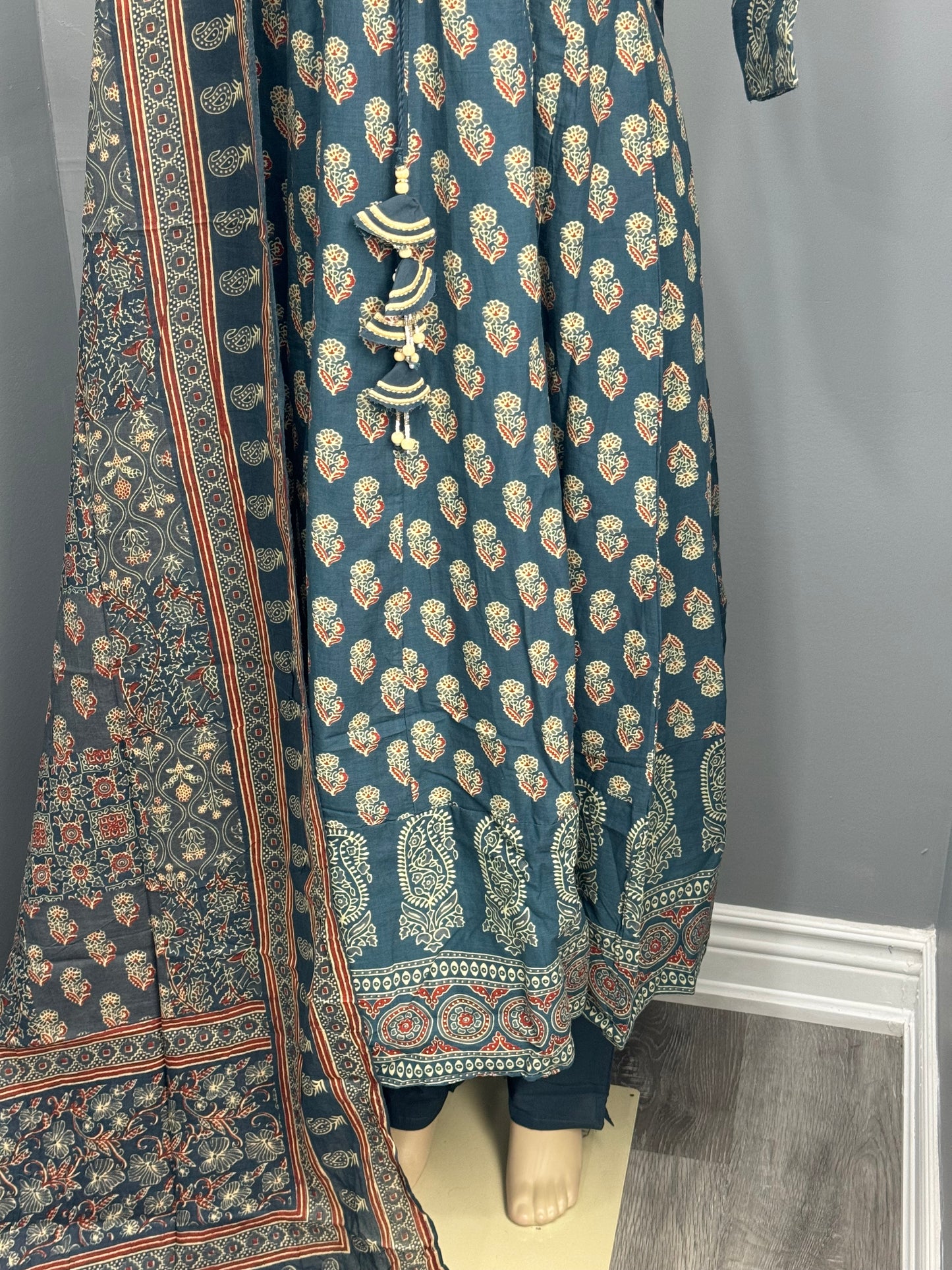 Maslin Anarkali- AK0606-08