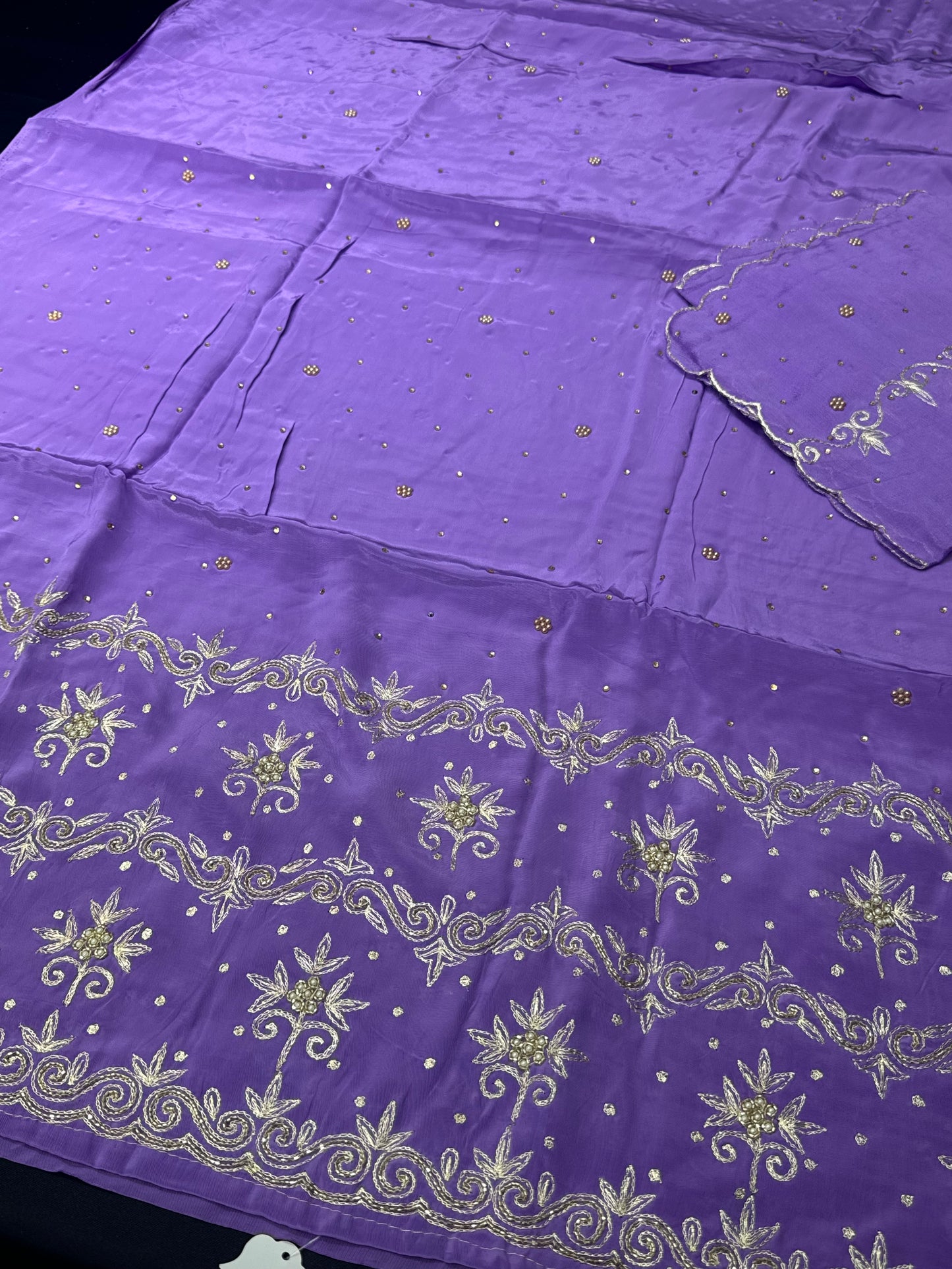 Laviti Elegance Pure Unstitched Suit