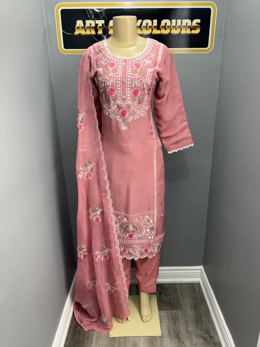 Phullaz Thaga Pent Suit