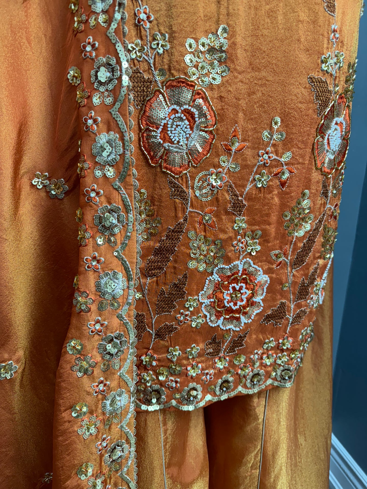 Santri Shimmer Gulzar Sharara Suit