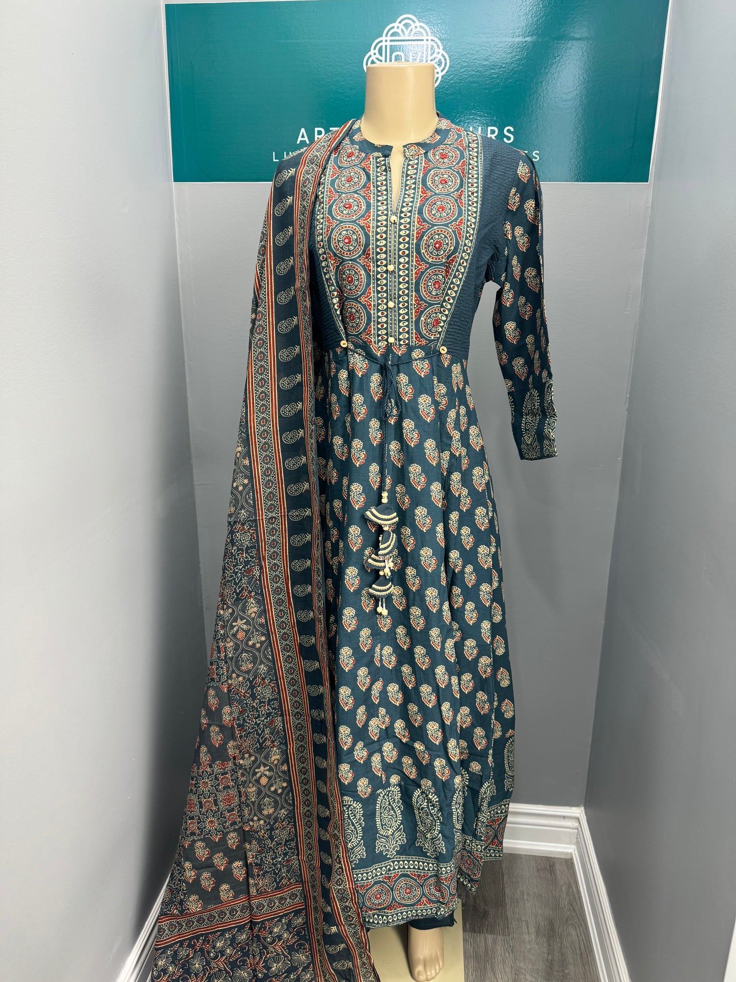 Maslin Anarkali- AK0606-08