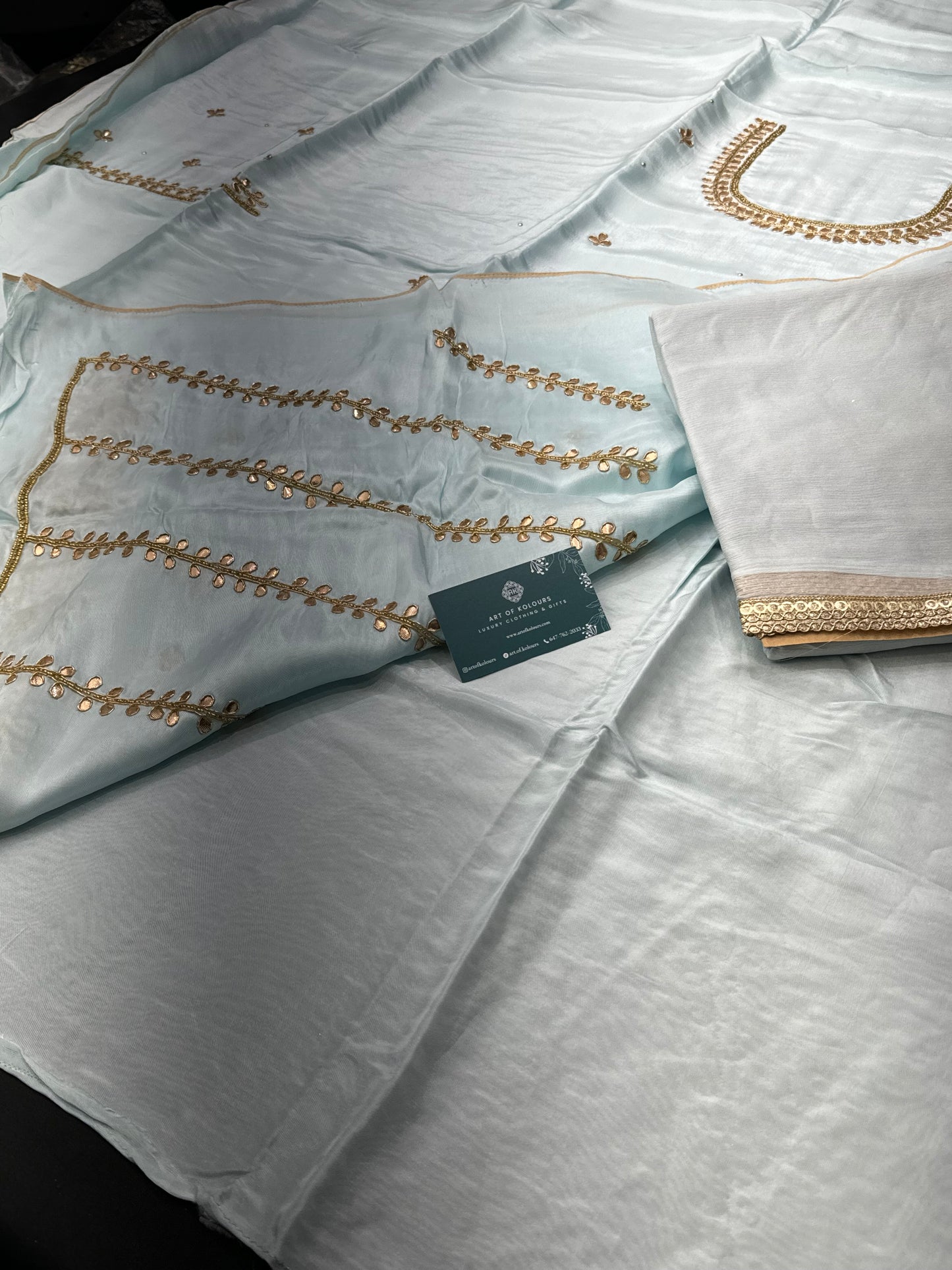 Fikaneel Handwork Unstitched Suit