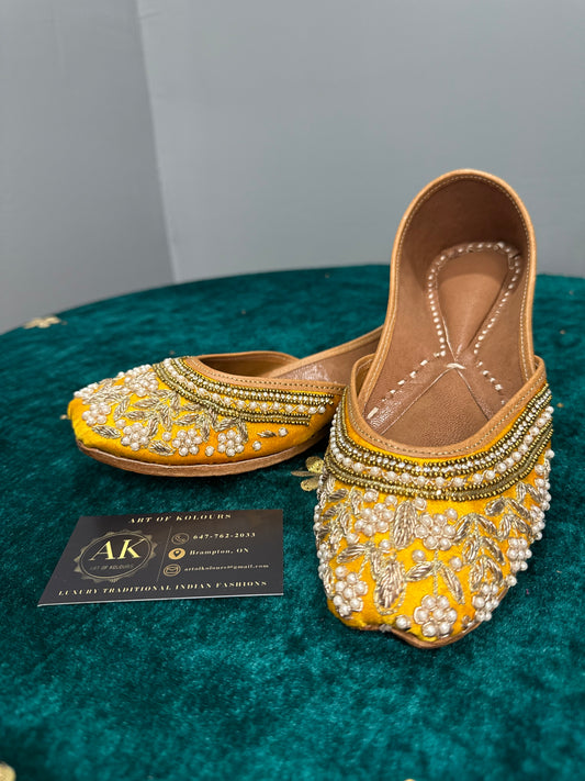 Yellow Work Jutti
