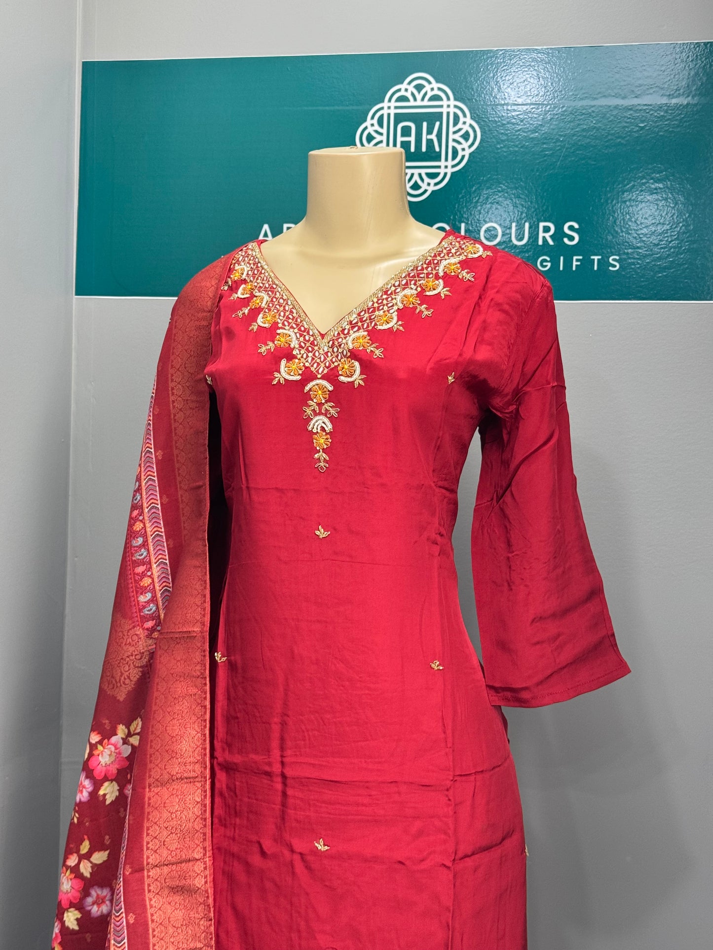 Readymade Crepe Pant Suit- AK5153-25