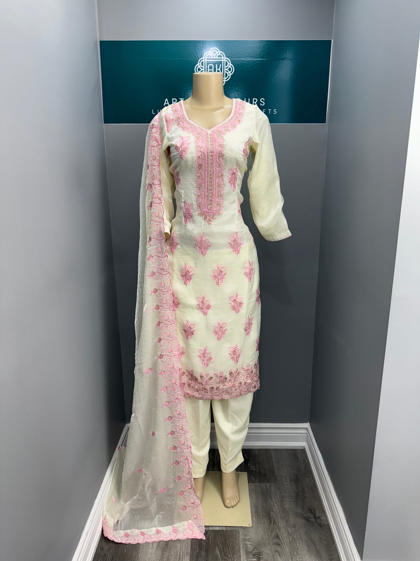 Elsa Pink Plazo Suit