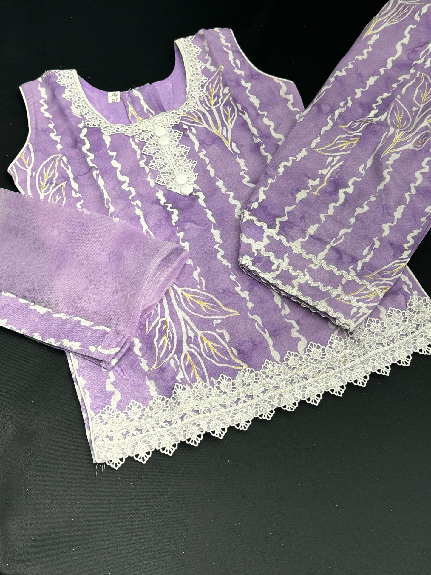 Avnoor Cotton Kids Salwar Suit Lavender