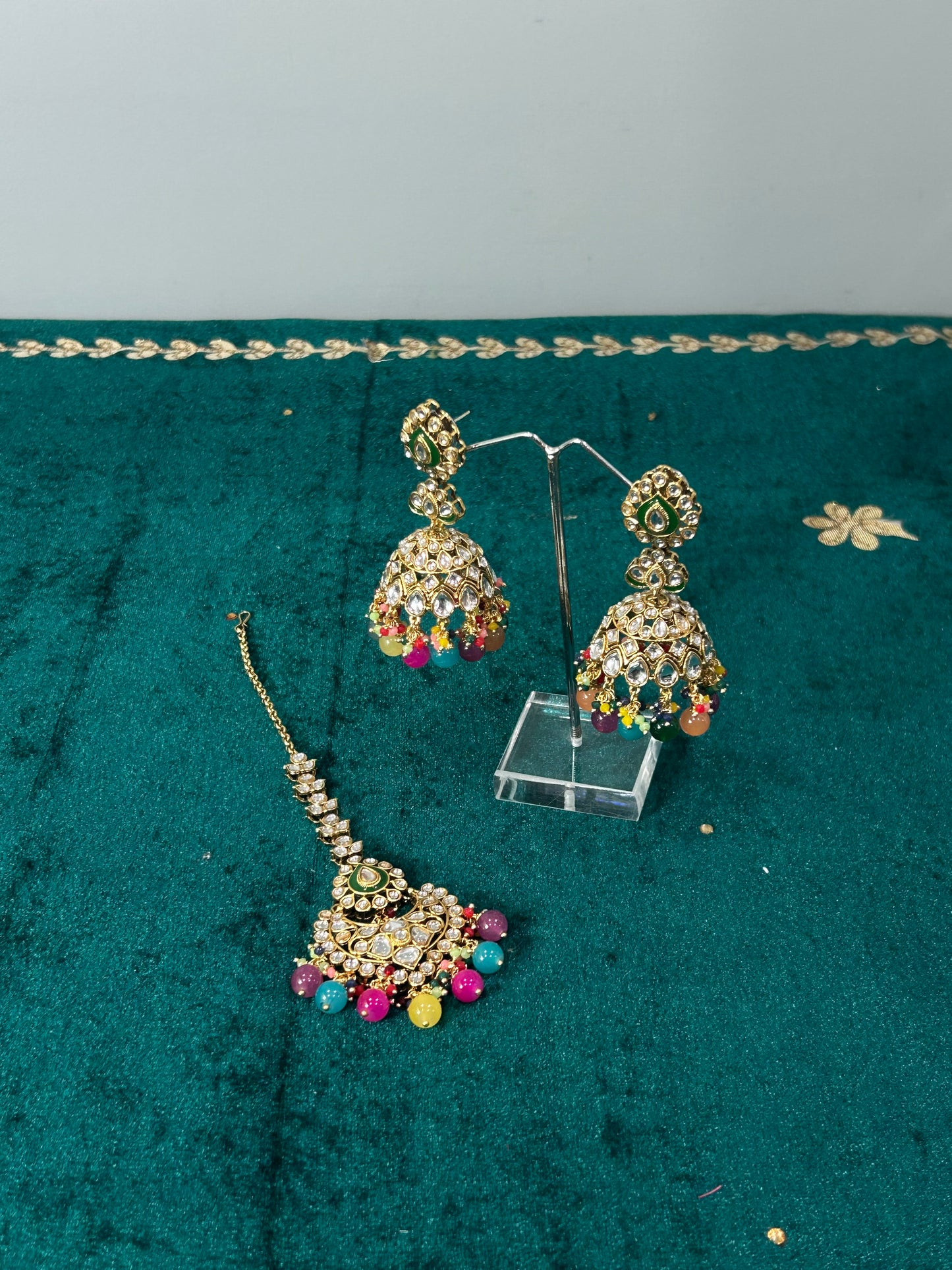 Multicolour Haari Earrings Tikka Set