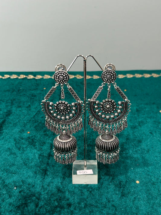 Meira Oxidized Earrings