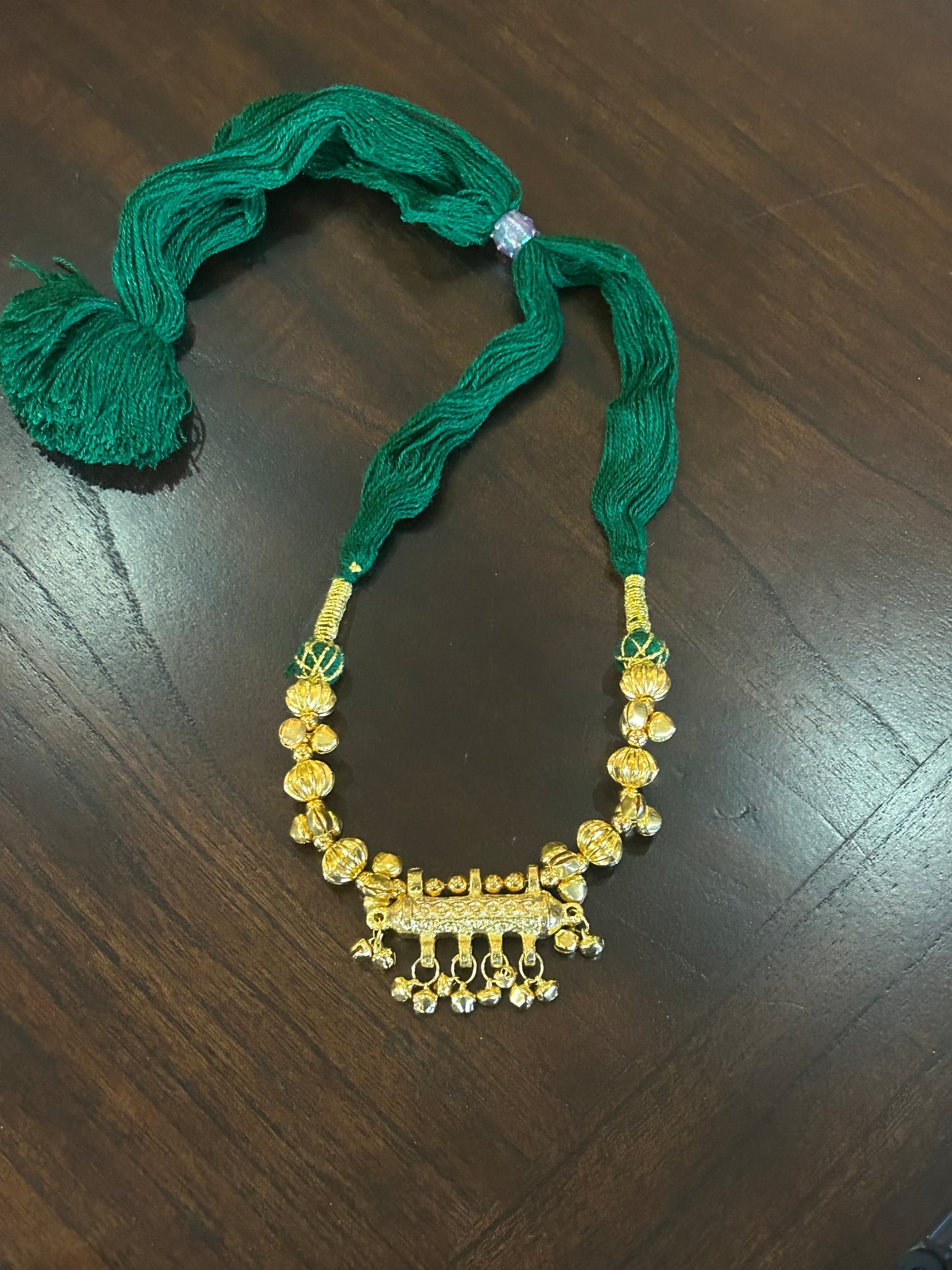 Taveezthri Green Kaintha