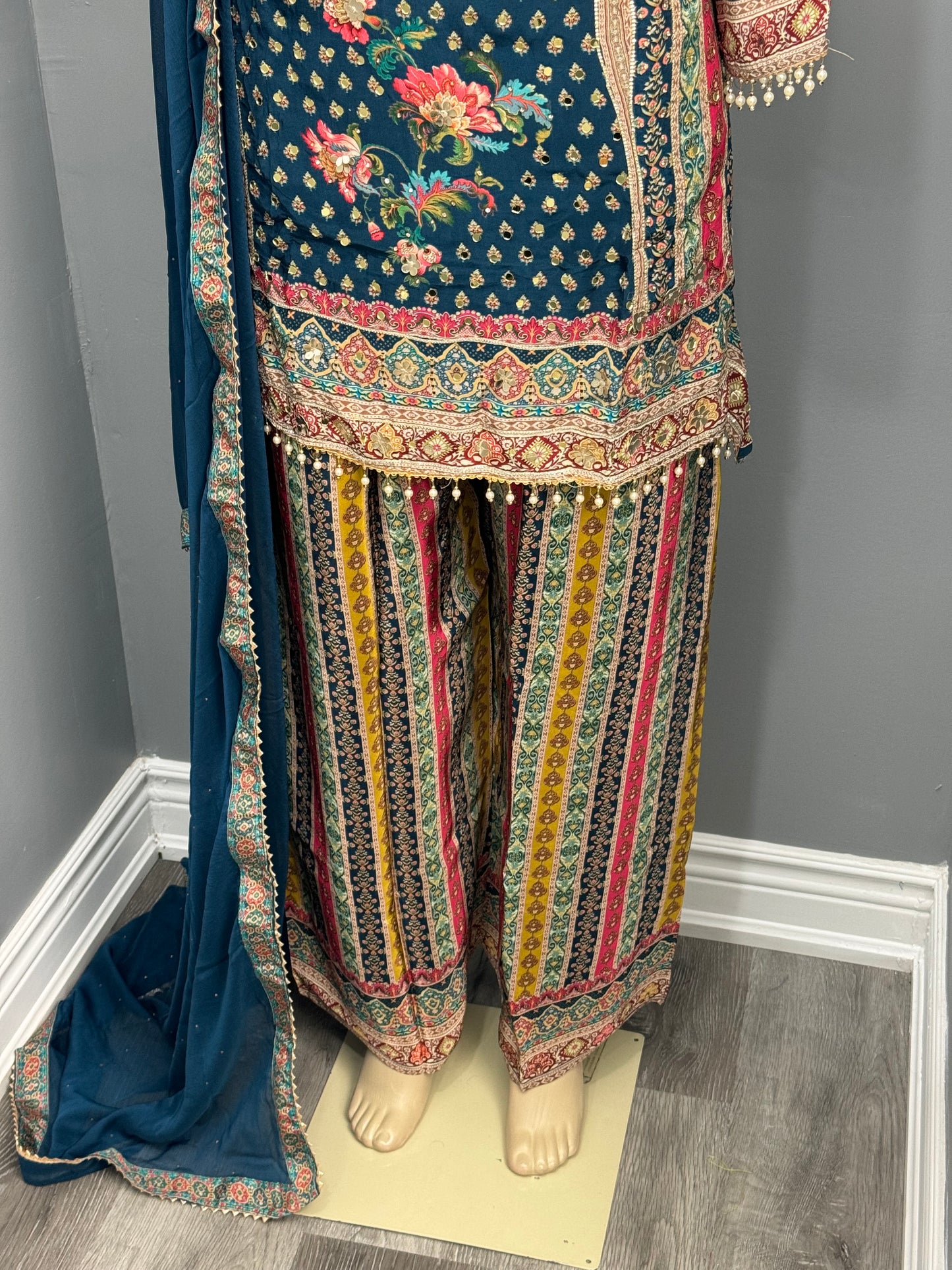 Readymade Crepe Plazo Suit- AK2428-02