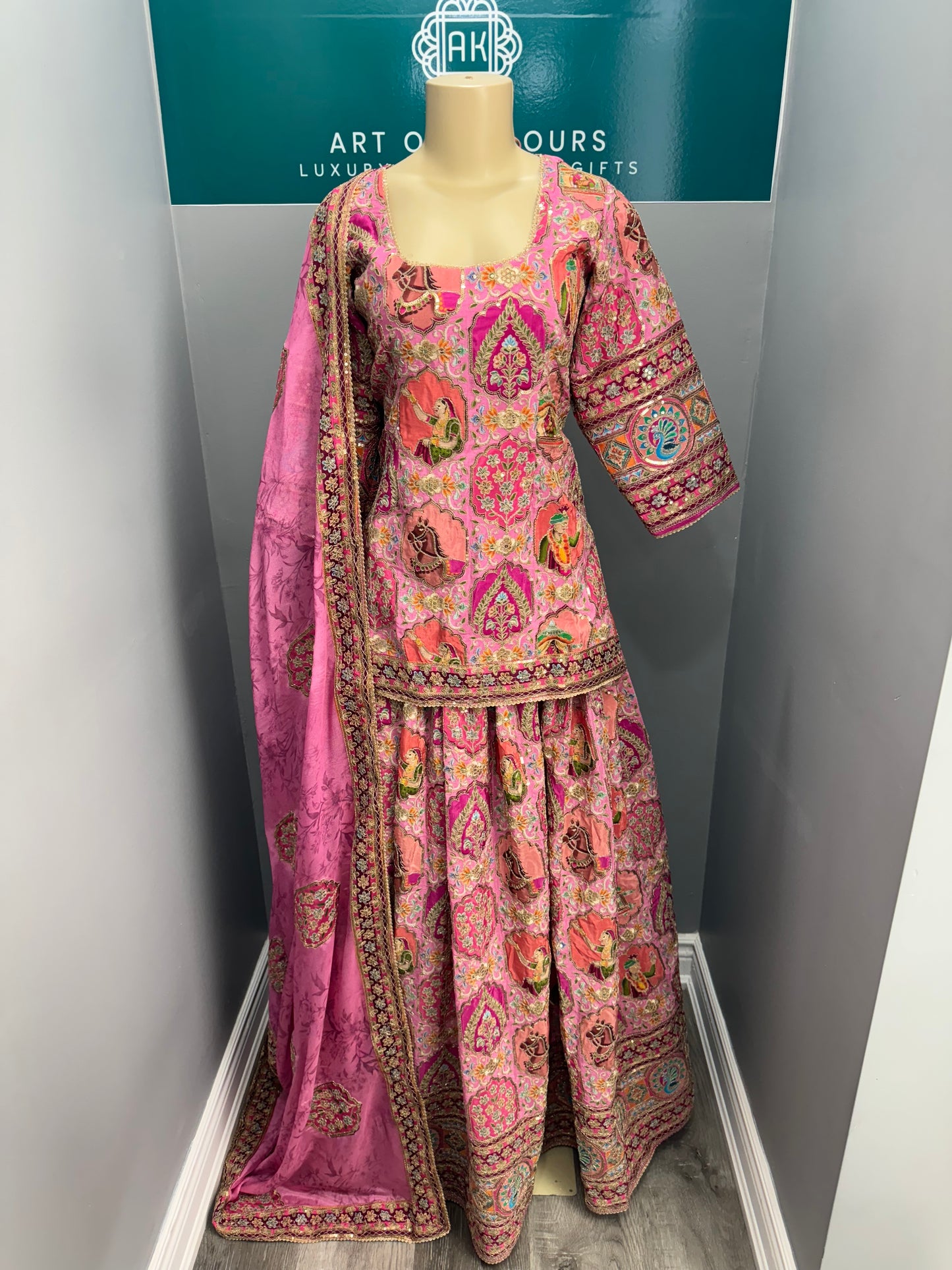 Raja Rani Lehenga- AK4449-1426