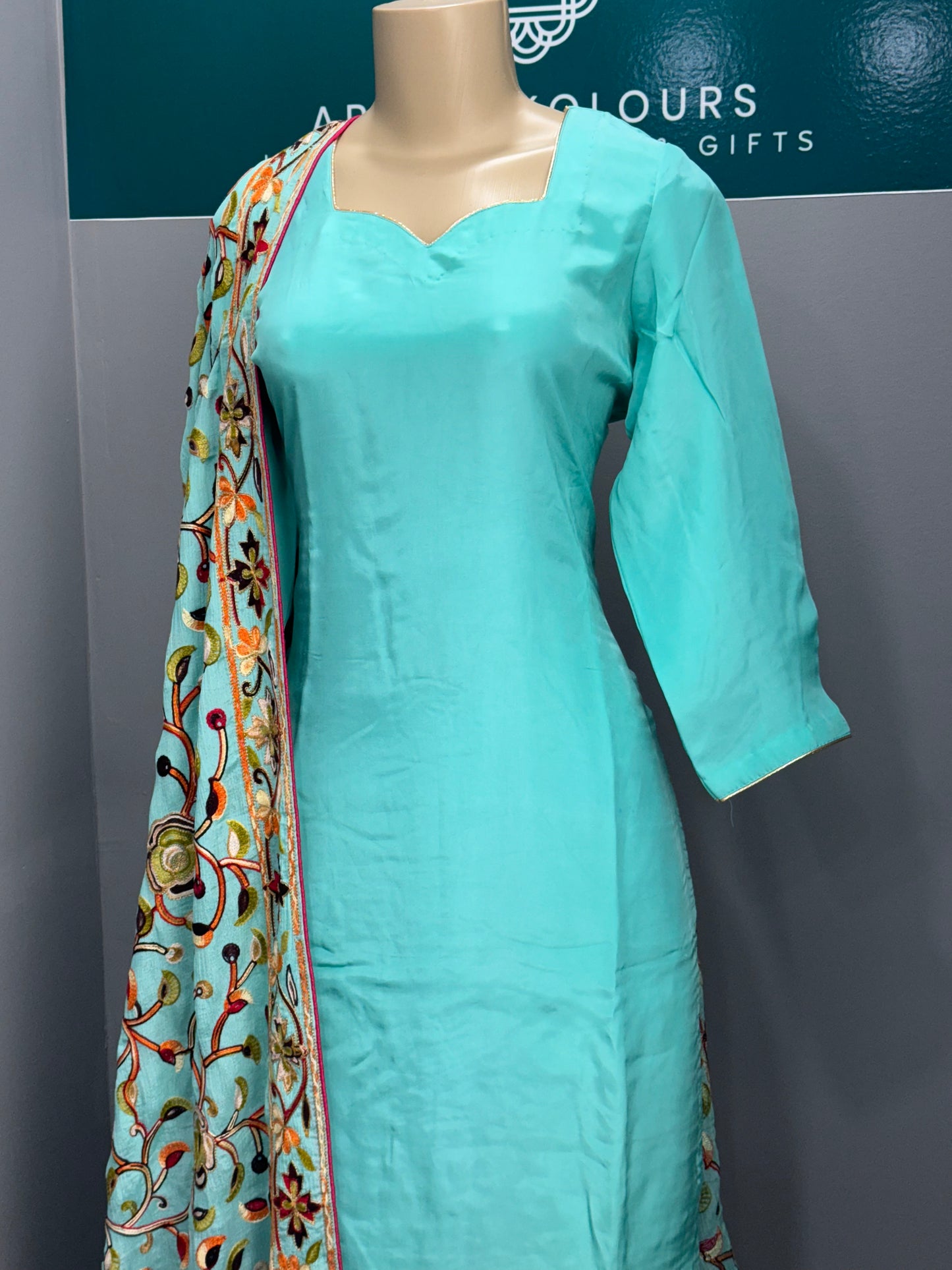 Plain Teal Pant Suit with Heavy Dupatta