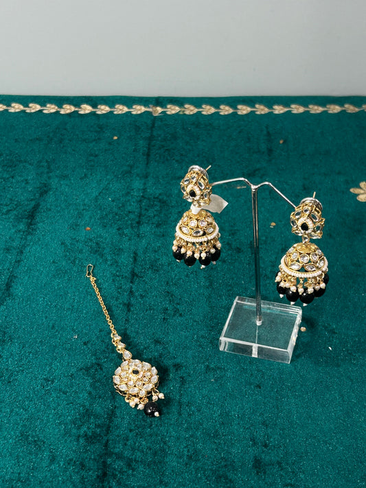 Black Kiya Earrings Tikka Set