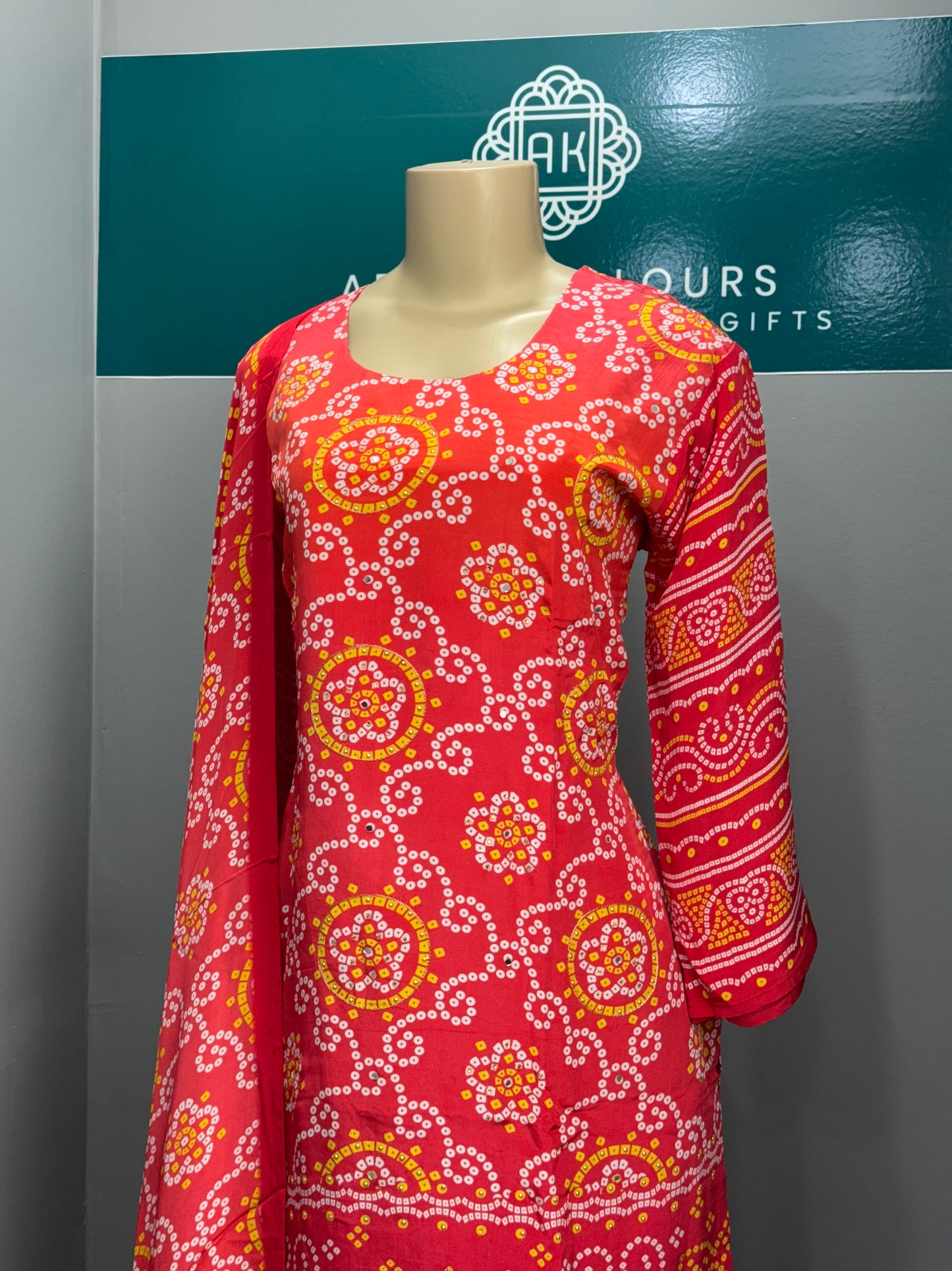 Readymade Crepe Pant Suit- AK0606-10