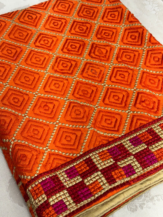 Baksho Phulkari