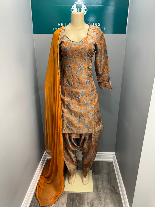 Printed Shimmer Stripes Salwar Suit