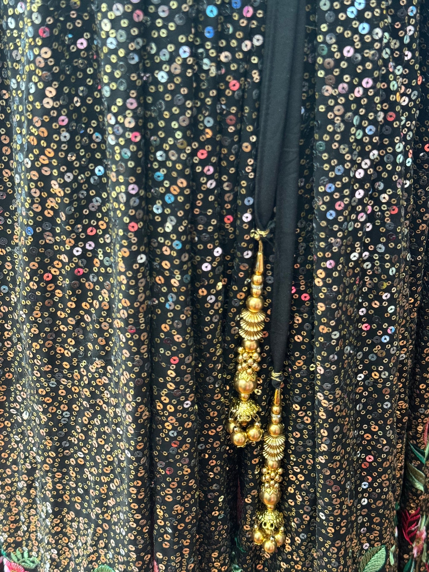 Heavy Floral Thread and Position work Lehenga