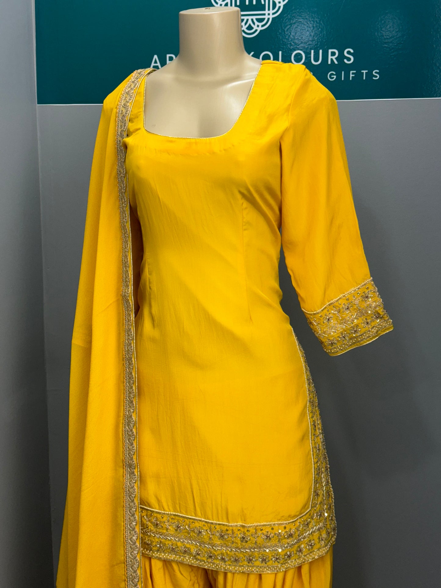 Handwork Salwar Suit- AK1012-0926