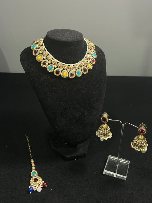 Ratna Necklace Set