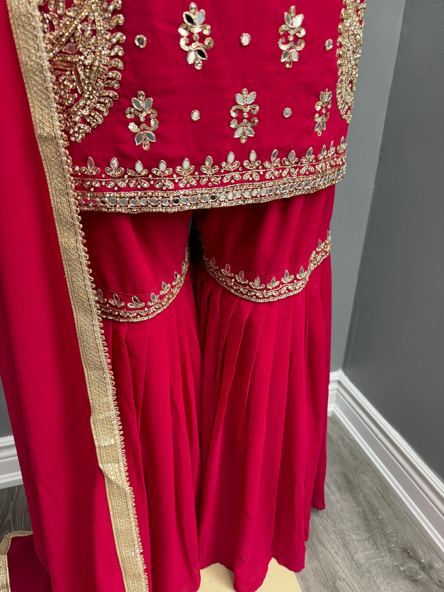 Navi Readymade Gharara Suit