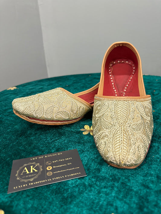 White Gold Men’s Jutti