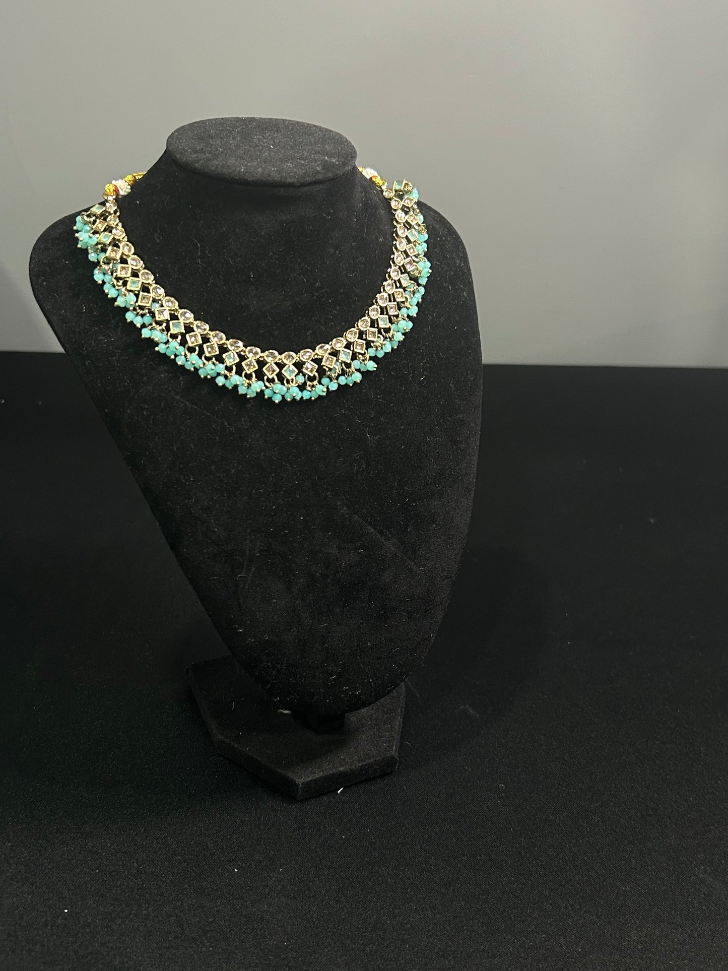 Neelara Necklace Set