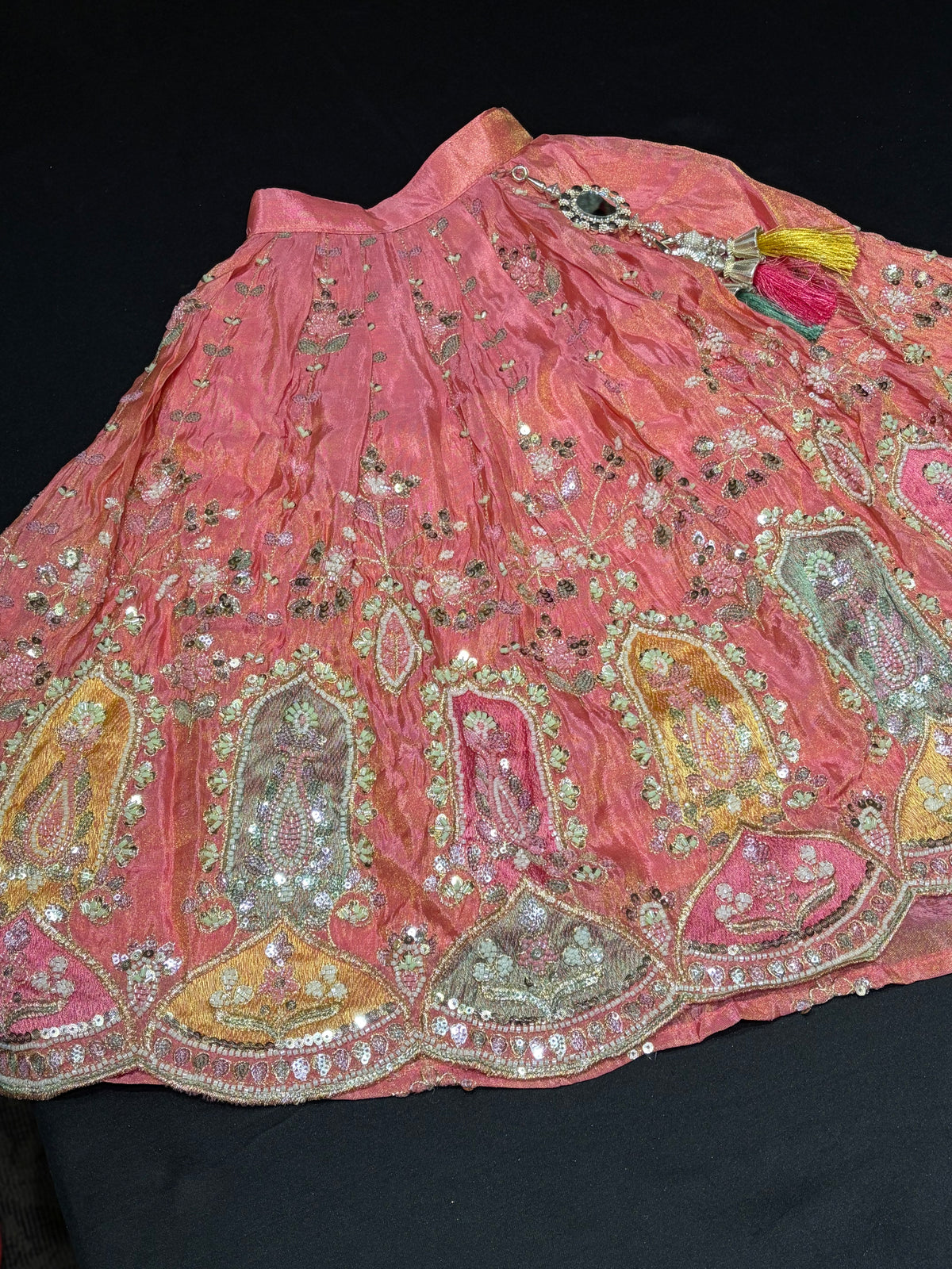Gajri Paisley Lehenga
