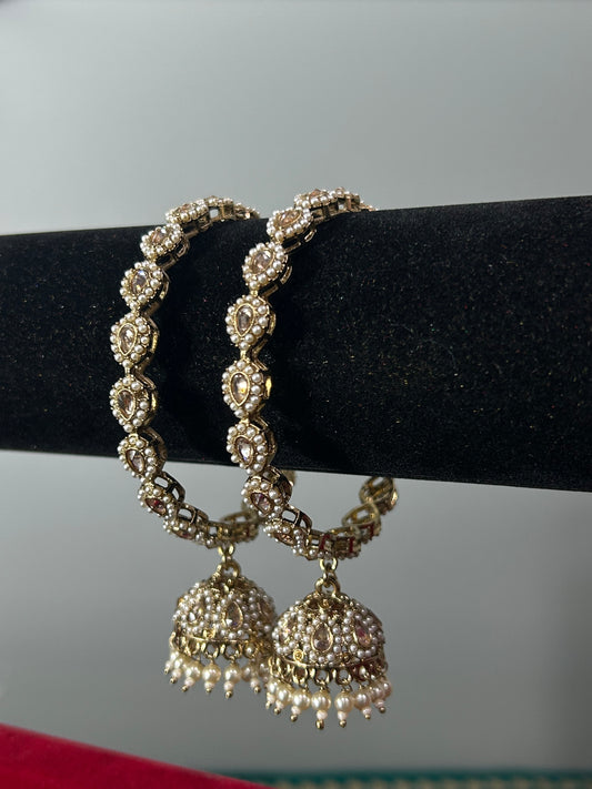 Teardrop Zuri Kada Bangles