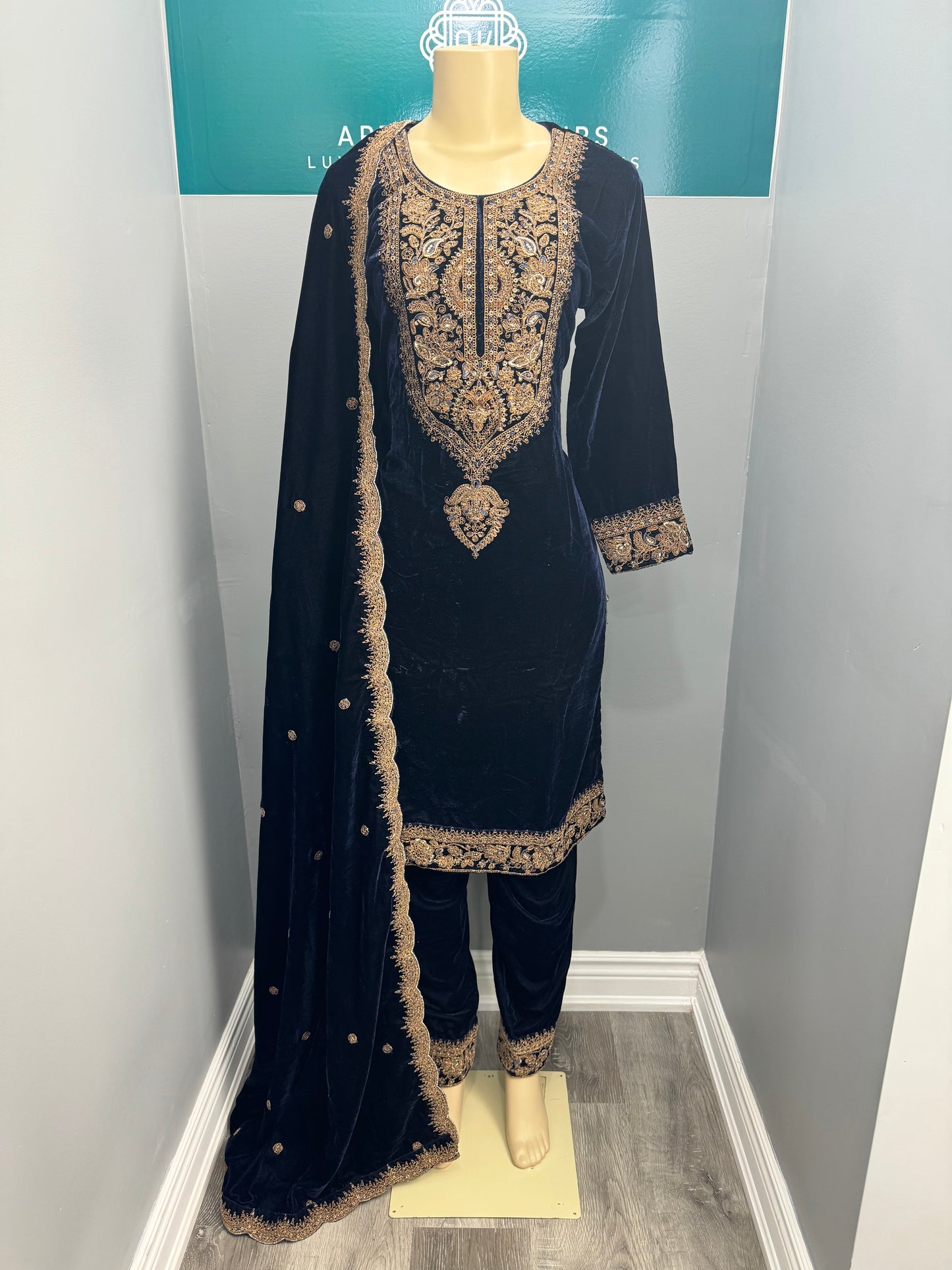 Navy Velvet Readymade Plazo Suit- AK7475-04