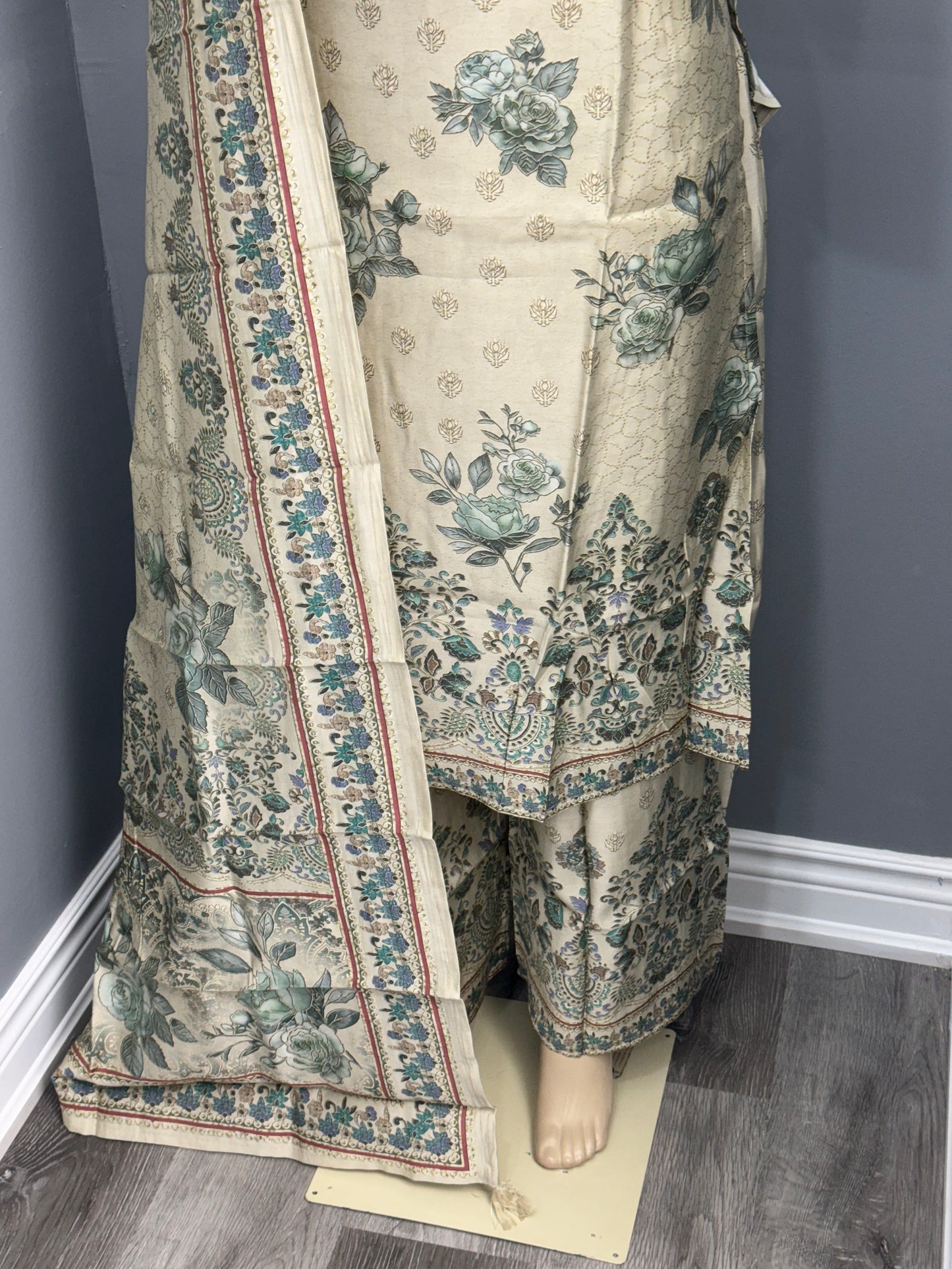 Readymade Pant Suit- AK2428-23