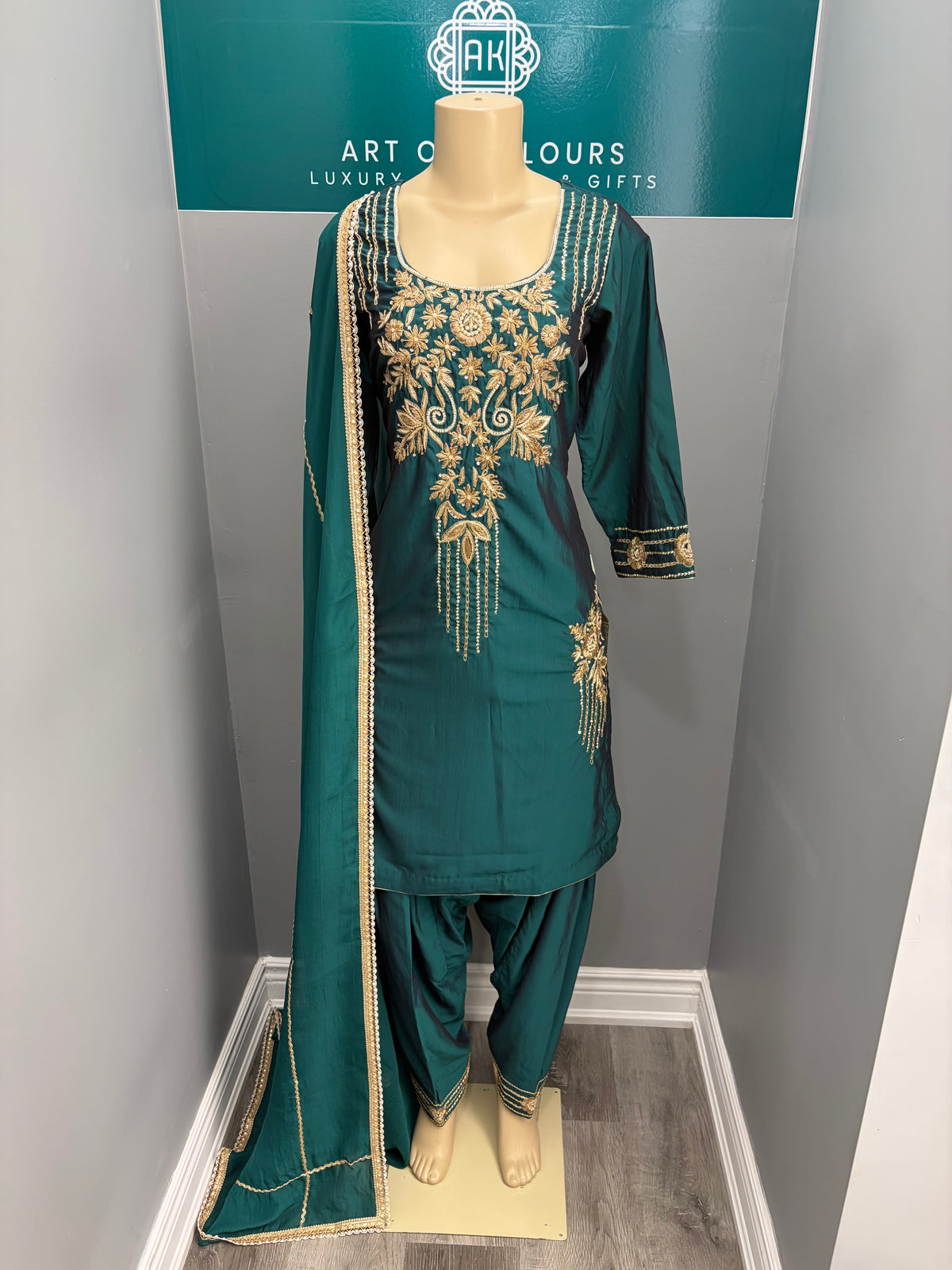 Dark Green Cross Silk Handwork Salwar Suit AK65-0326