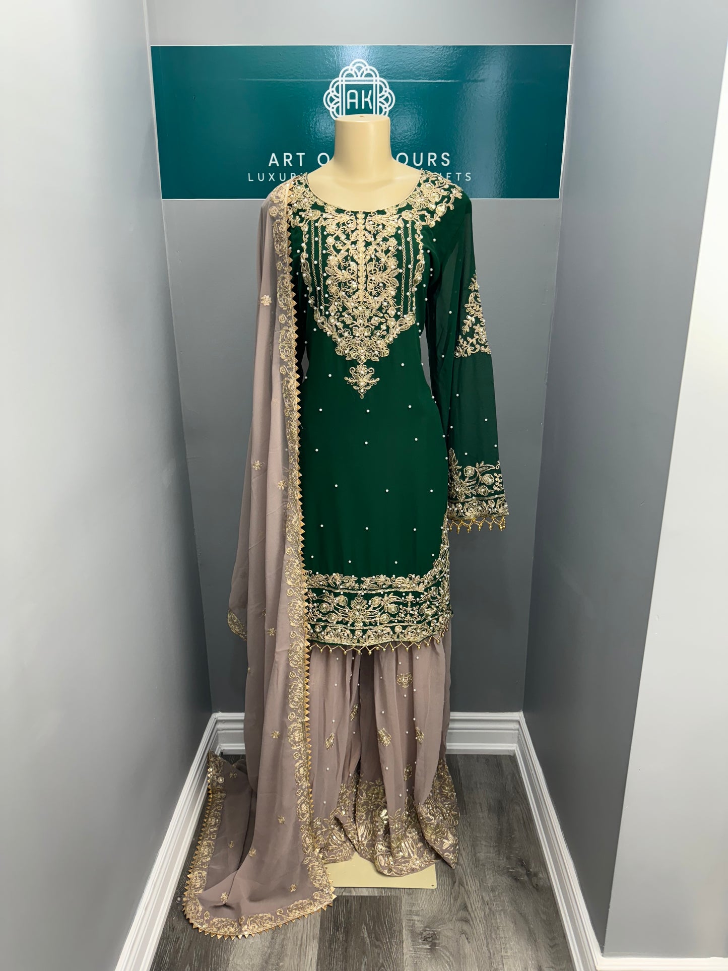 Seeti Readymade Gharara Suit