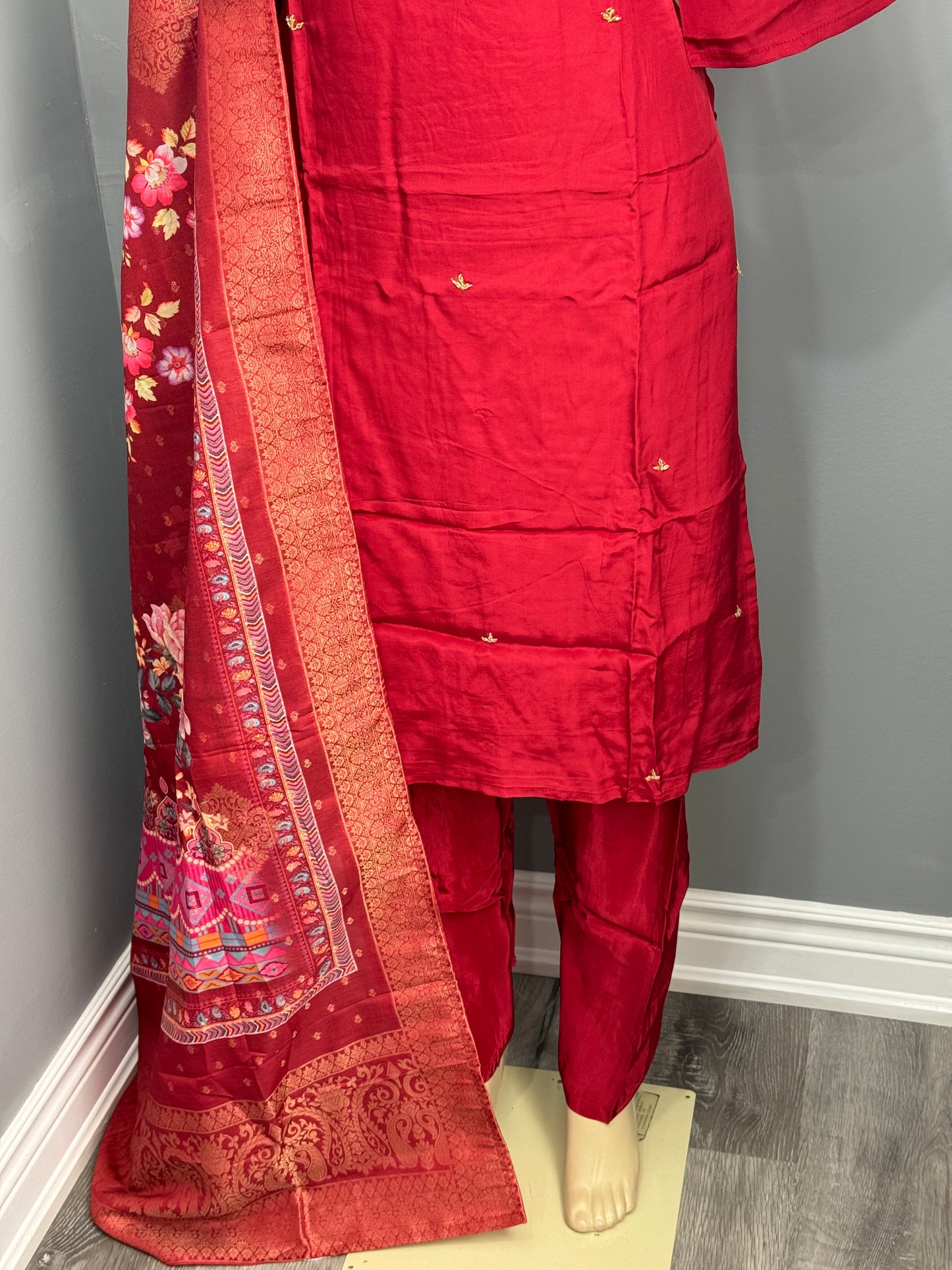 Readymade Crepe Pant Suit- AK5153-25