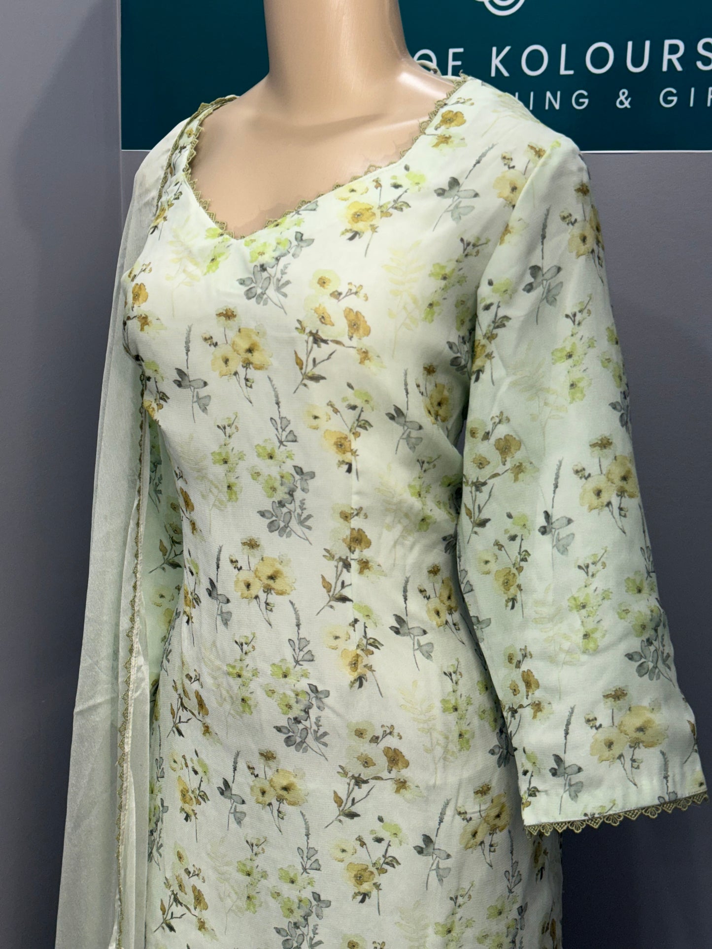 Pure Georgette Printed Salwar Suit