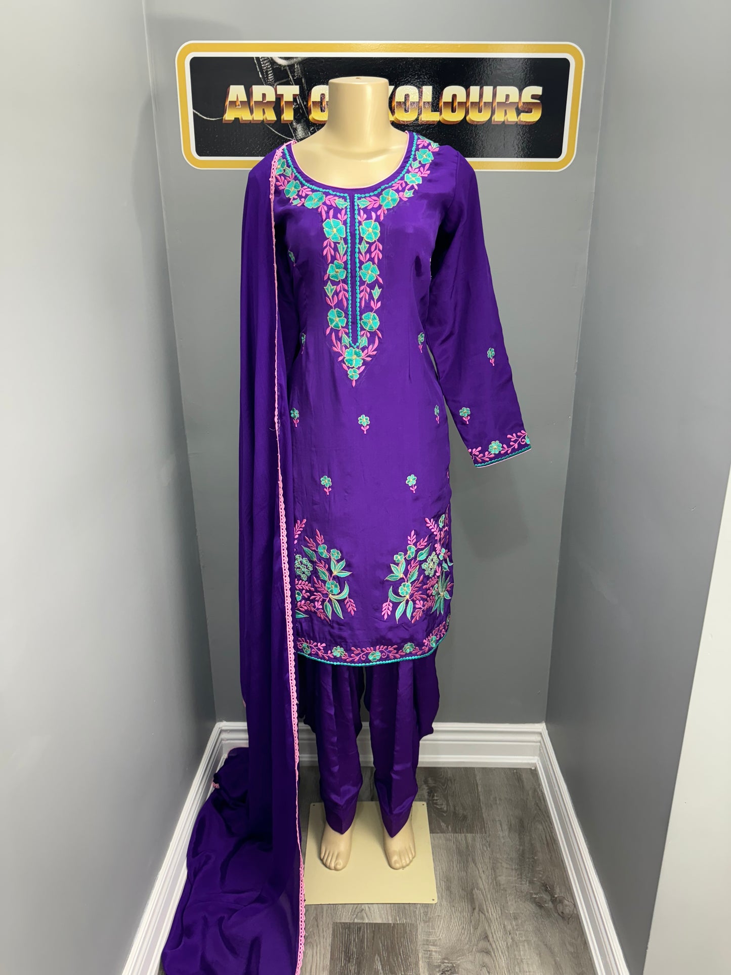 Ratanjot Salwar Suit