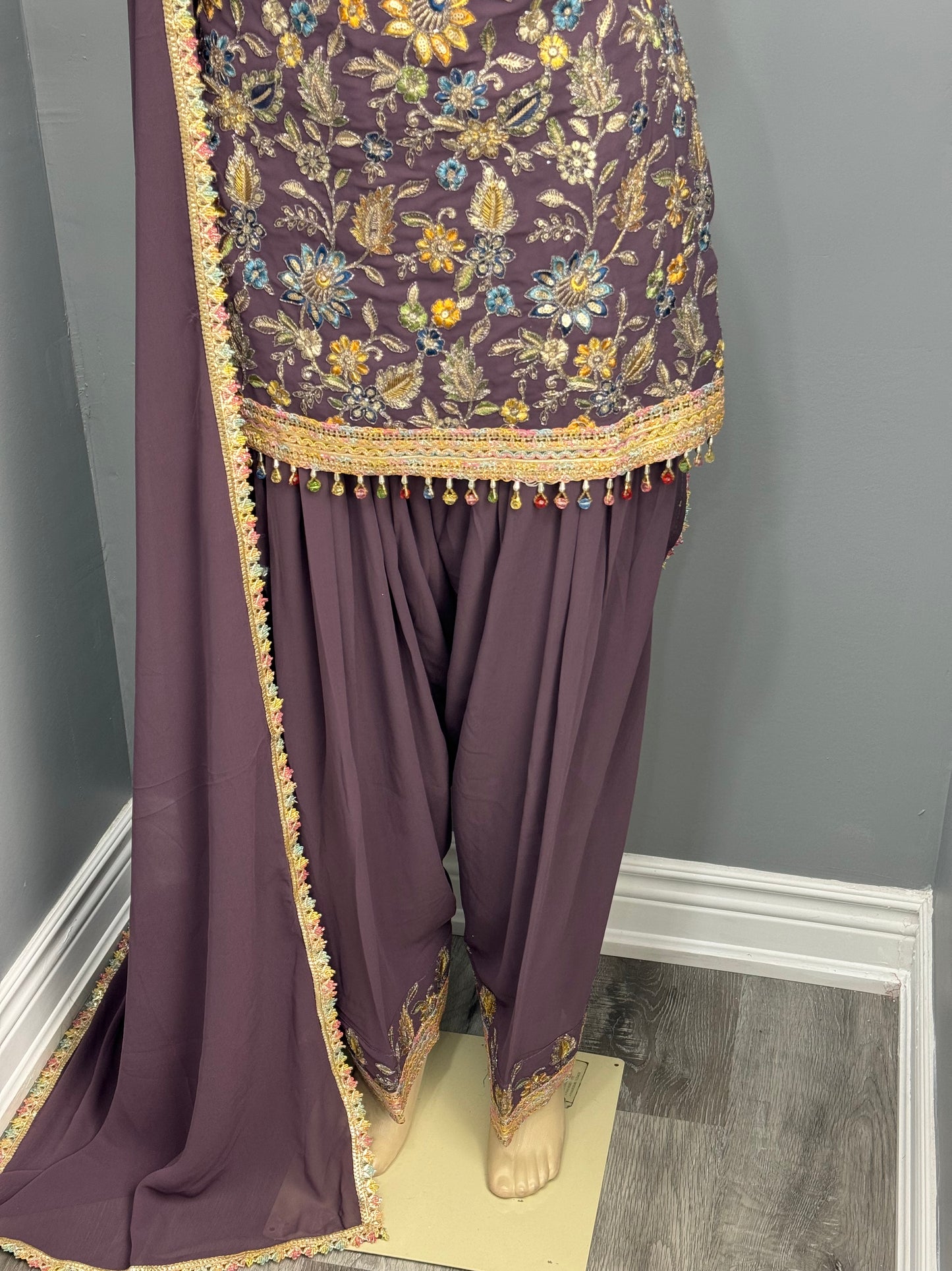 Readymade Farshi Salwar Suit- AK4649-23