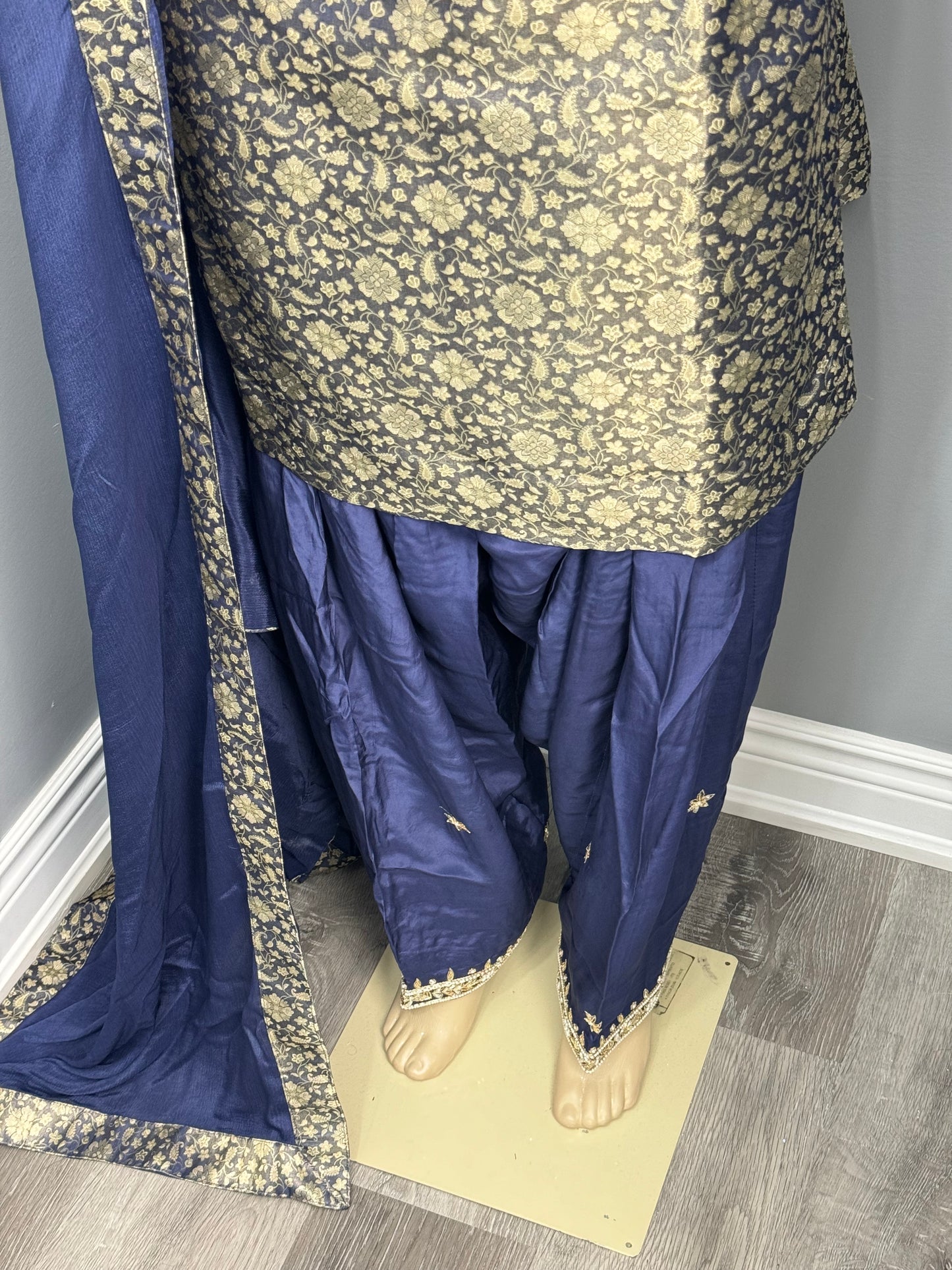 Brocade Handwork Salwar Suit