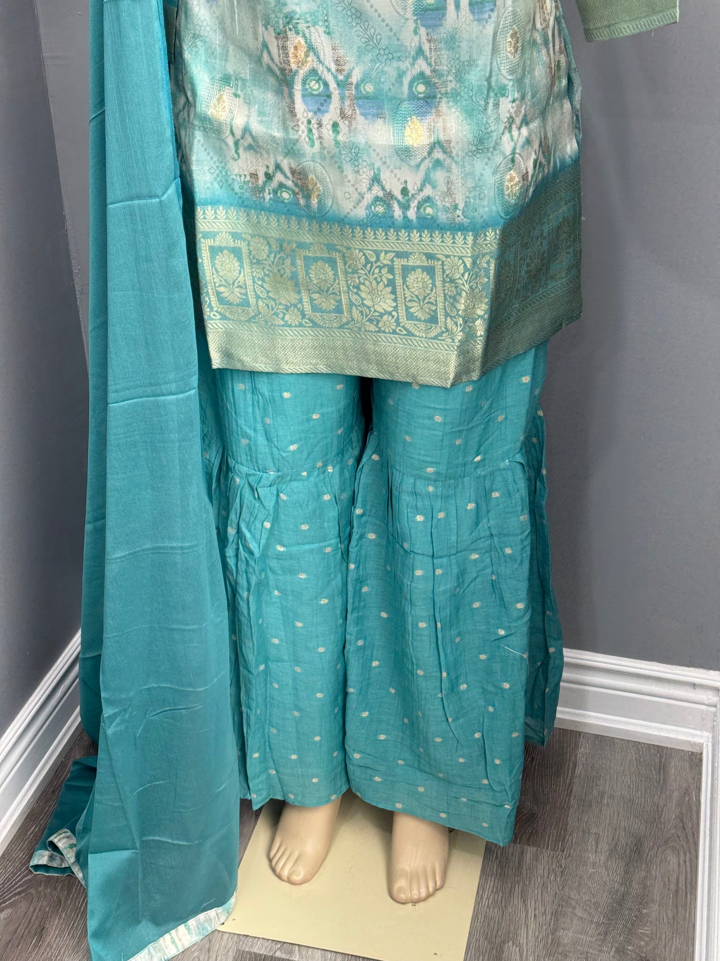 Readymade Gharara Suit- AK0606-18