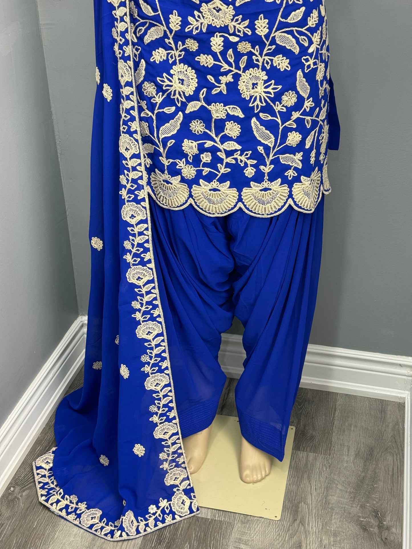 Readymade Farshi Salwar Suit- AK5456-11