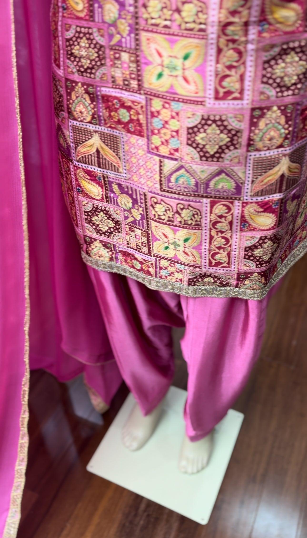 Pink Dola Silk Salwar Suit