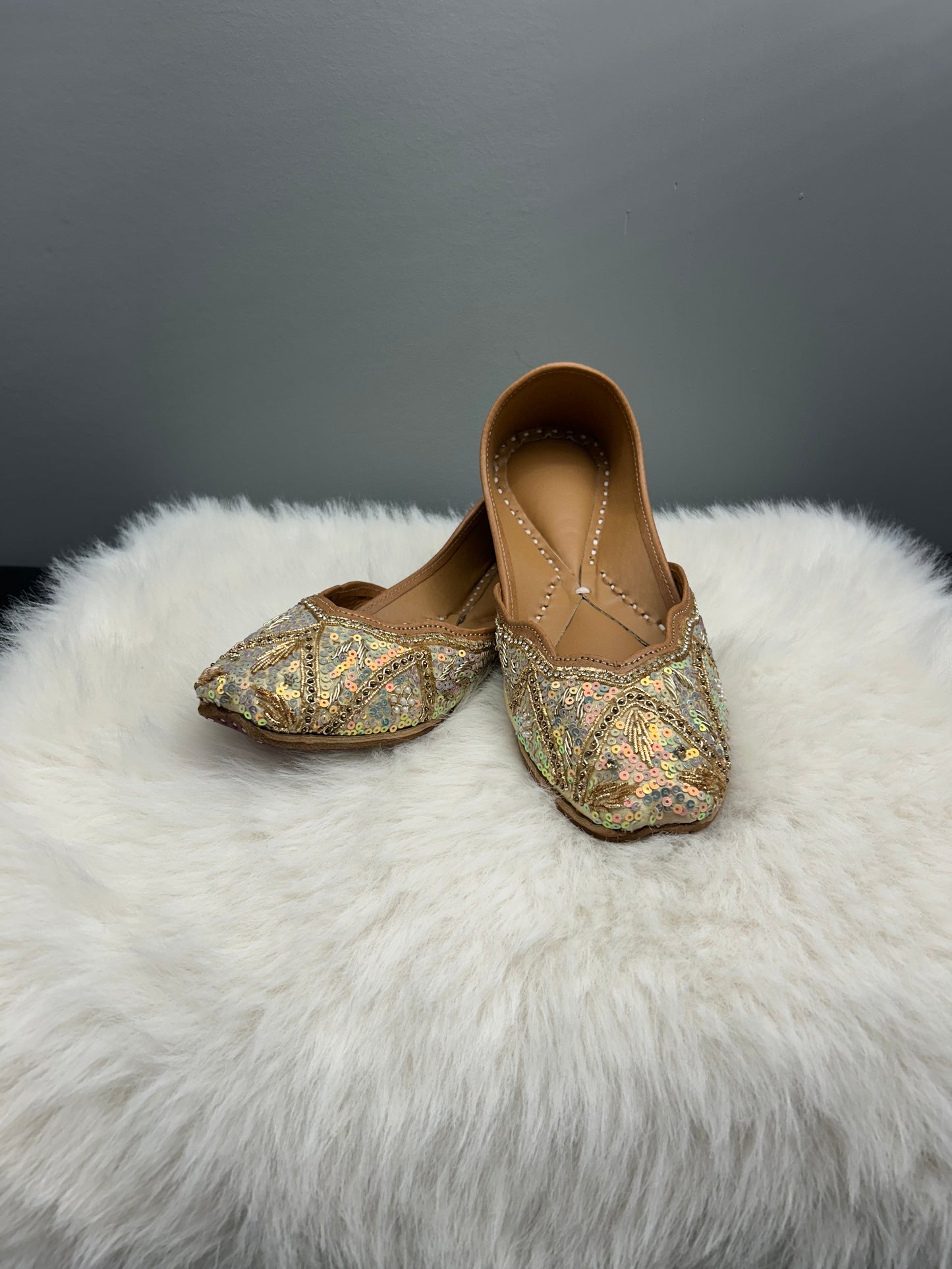 Gold Beadwork Jutti