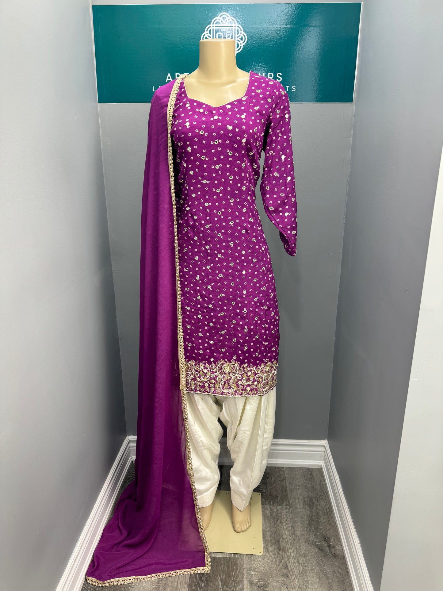 Bandani Handwork Salwar Suit- Purple