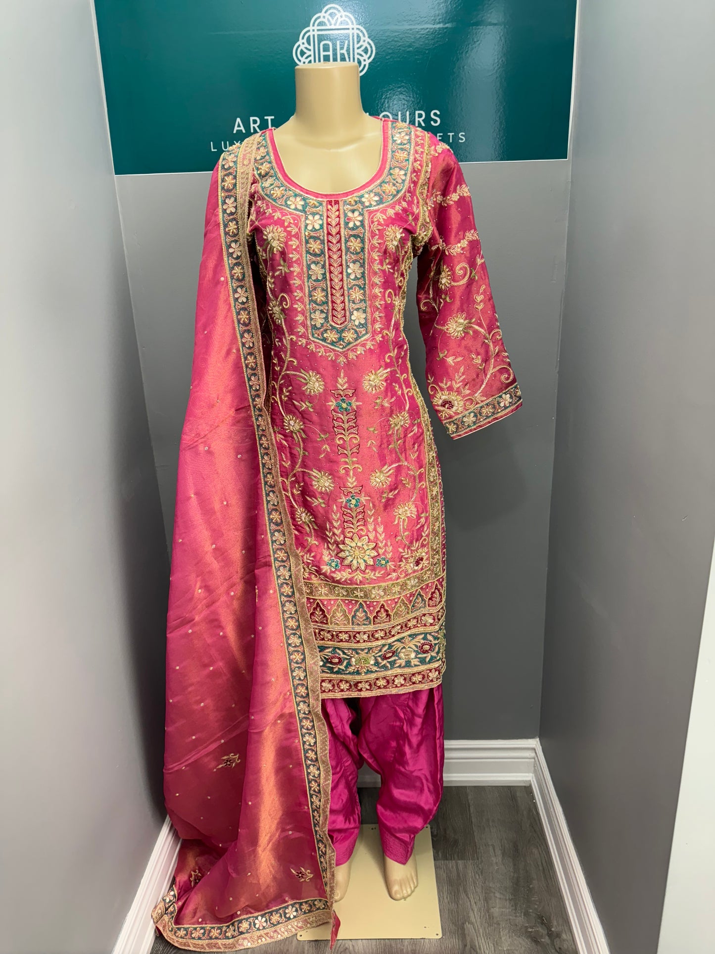 Heavy Handwork Salwar Suit