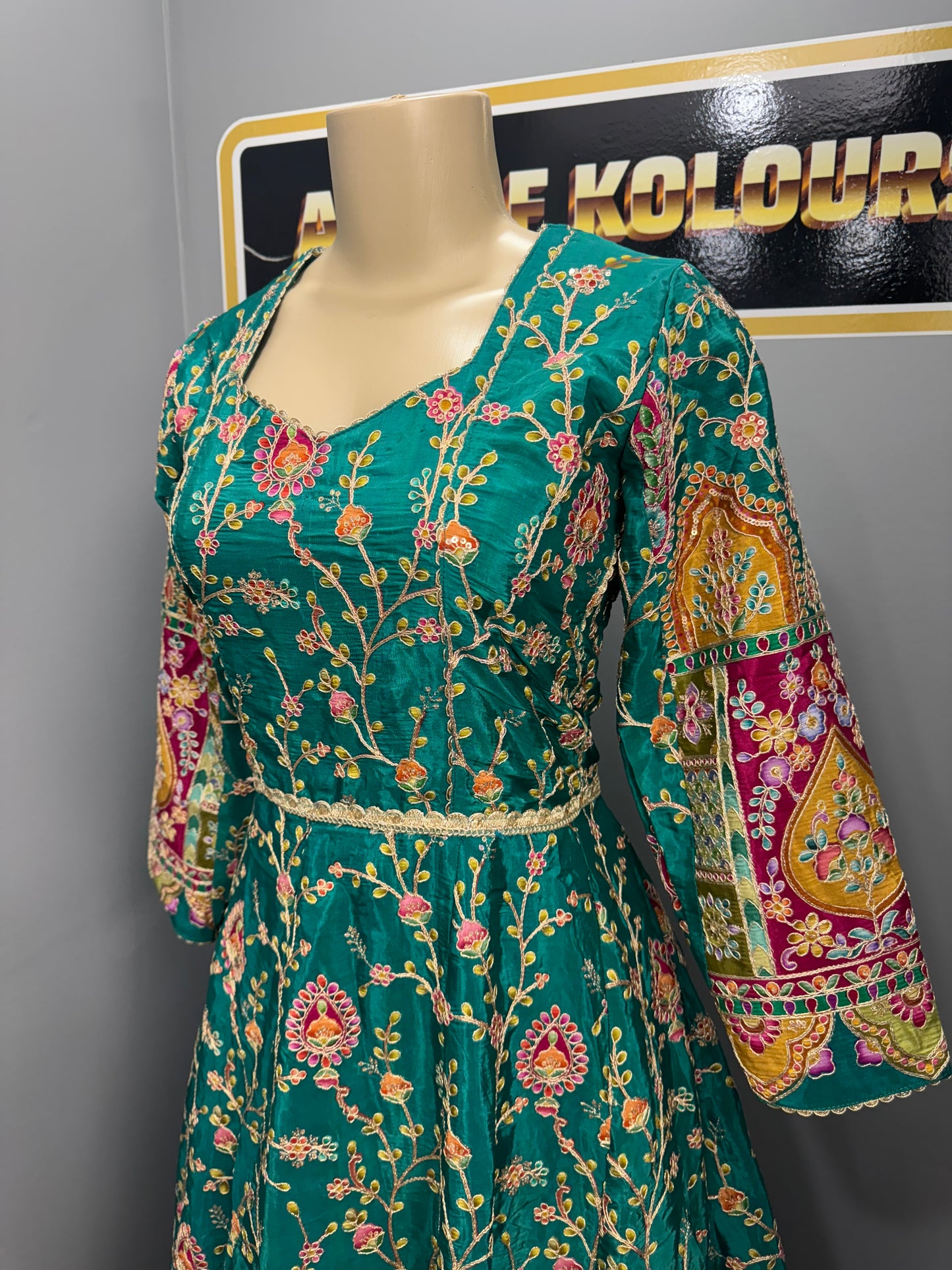 Royal Shaan Anarkalhi