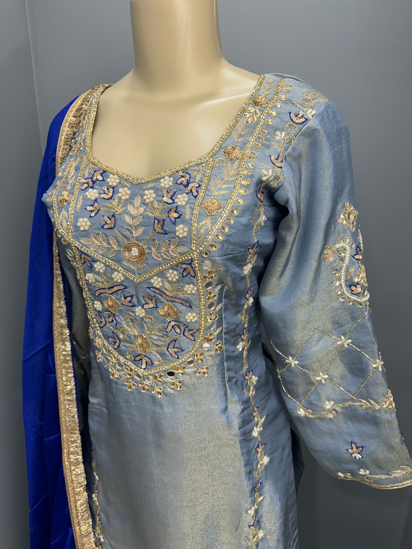 Royal Shimmer Neel Salwar Suit