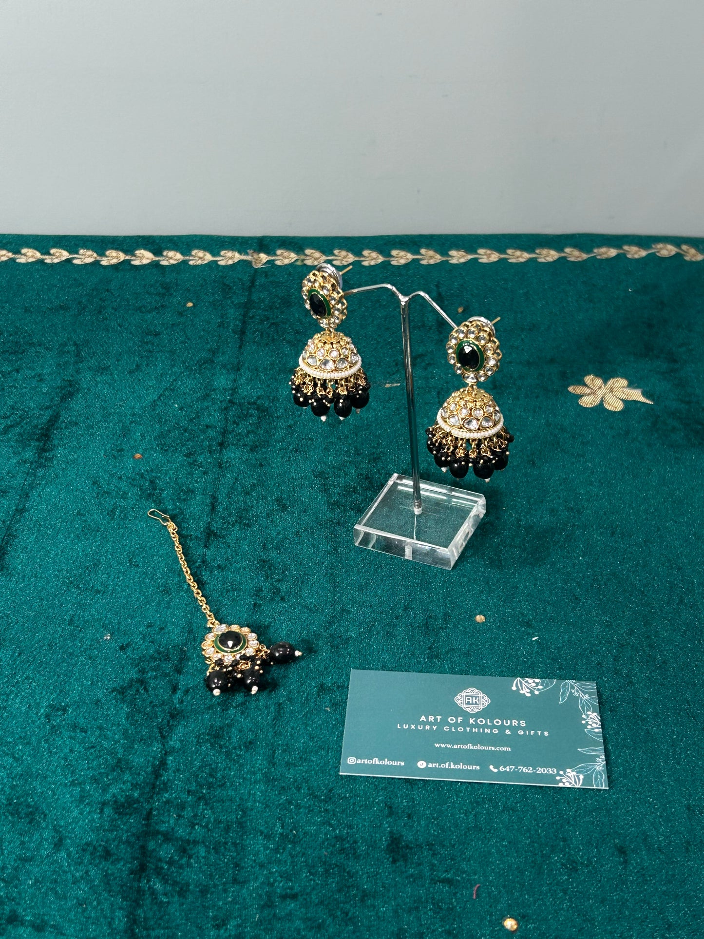 Black Haari Earrings Tikka Set