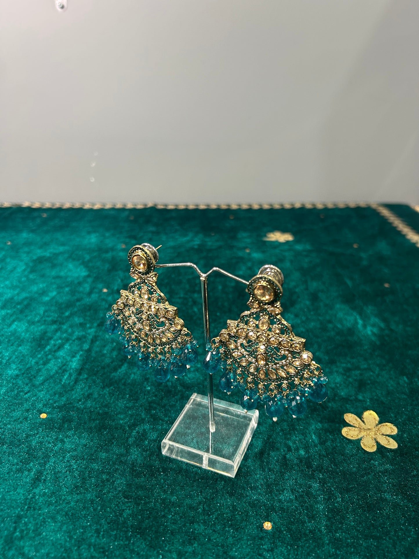 Teal Esha Earrings